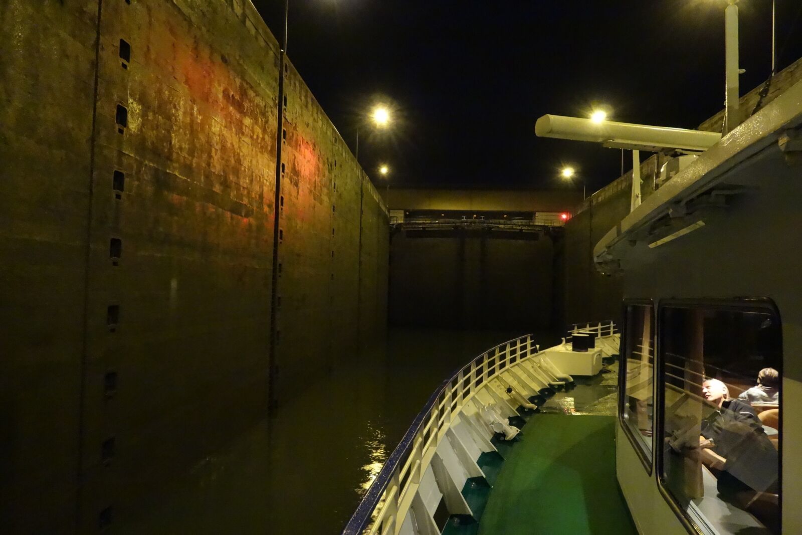 Sony Cyber-shot DSC-RX100 sample photo. Ms-moldavia, danube, lock photography