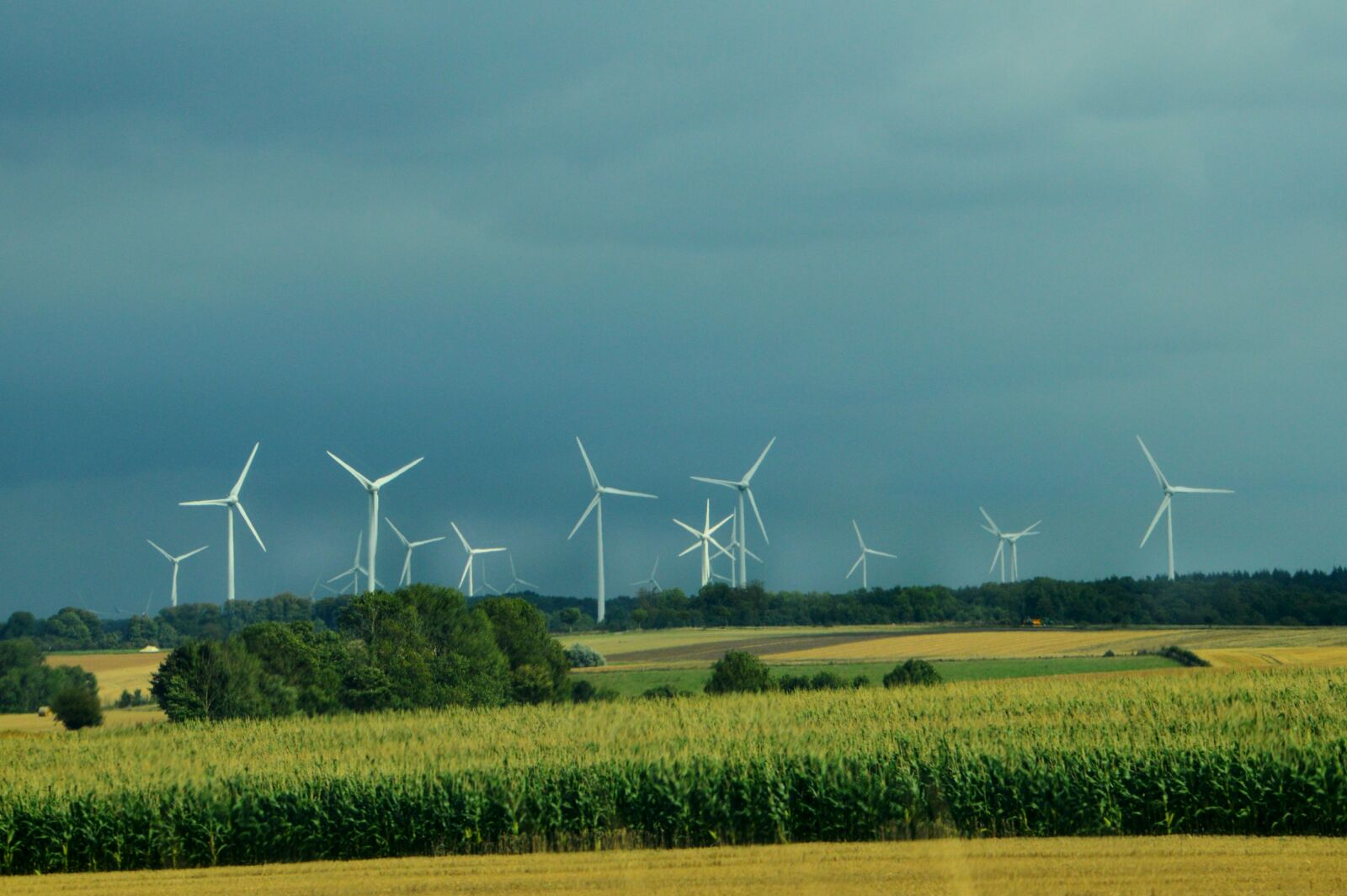Nikon D3200 sample photo. Wind turbine, wind, energy photography