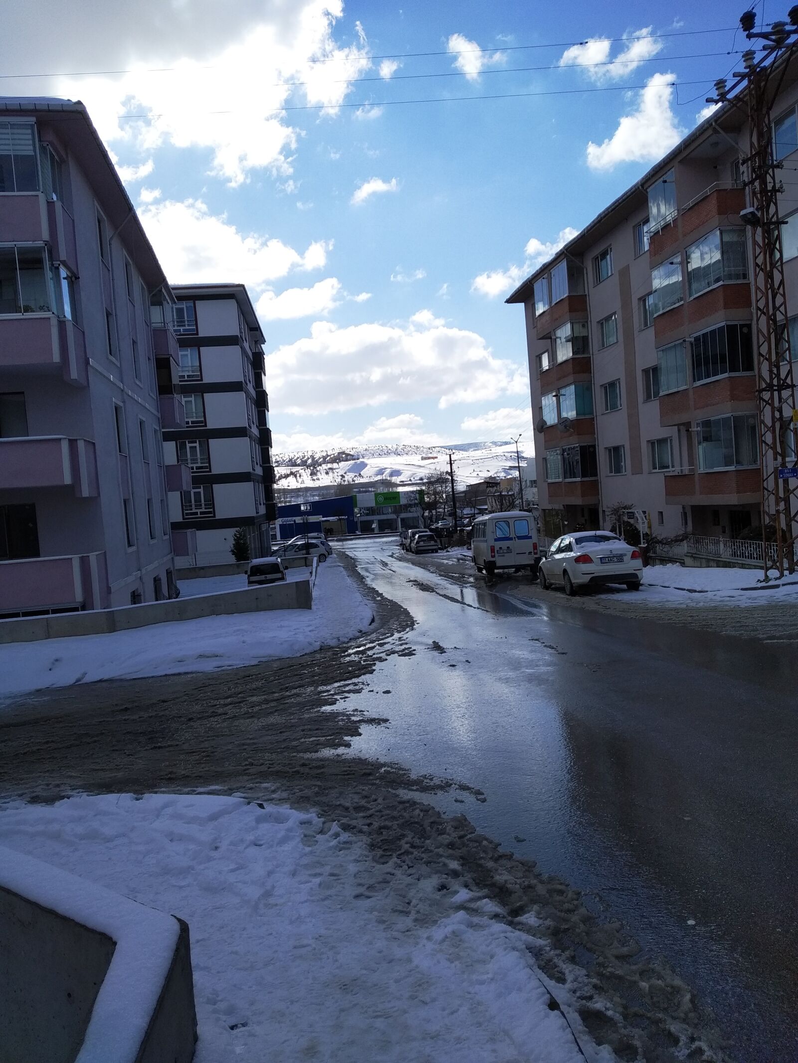 Xiaomi Mi A2 Lite sample photo. Way, cold, nature photography