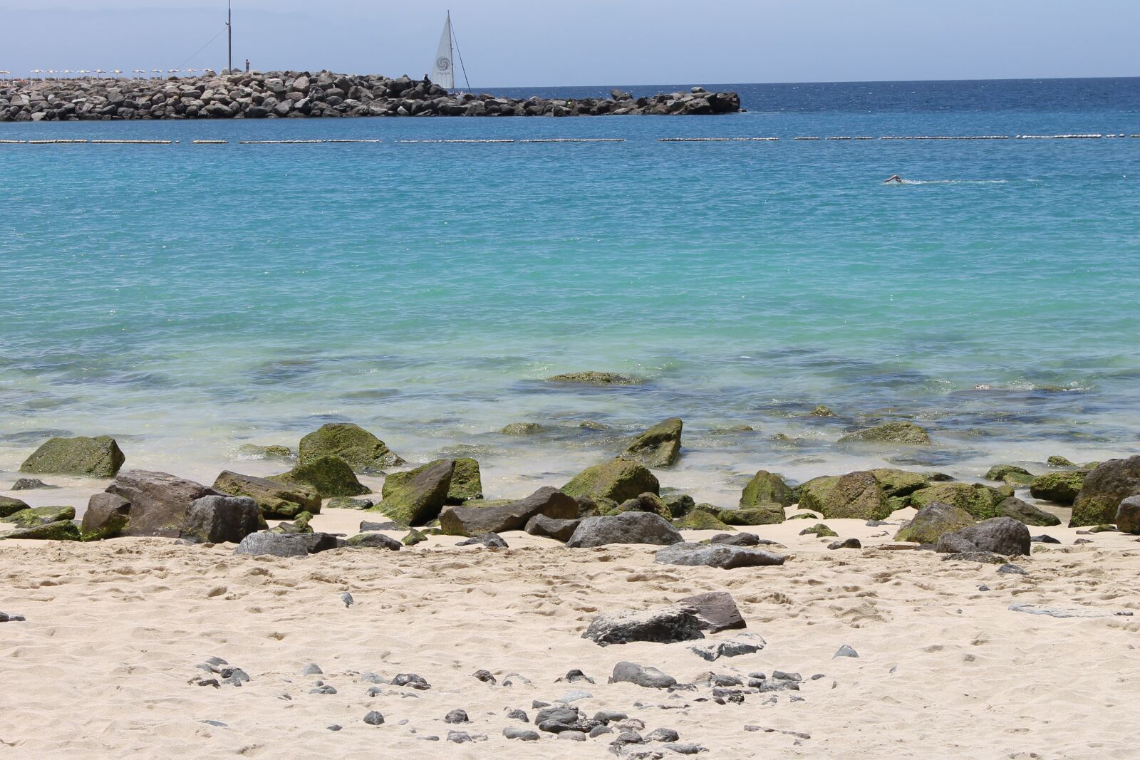 Canon EOS 1100D (EOS Rebel T3 / EOS Kiss X50) sample photo. Sea, bay, beach photography