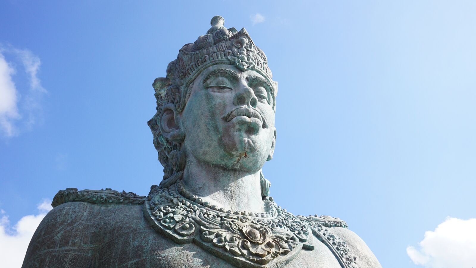 Sony E 16-50mm F3.5-5.6 PZ OSS sample photo. Statue, bali, indonesian photography