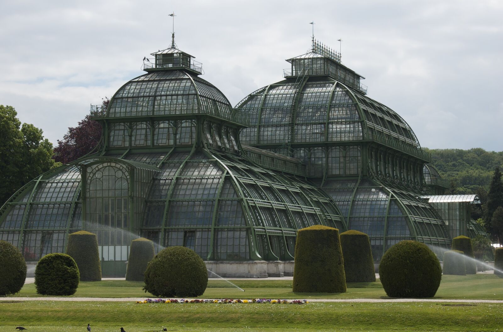 Nikon D70s sample photo. Vienna, botanical garden, construction photography