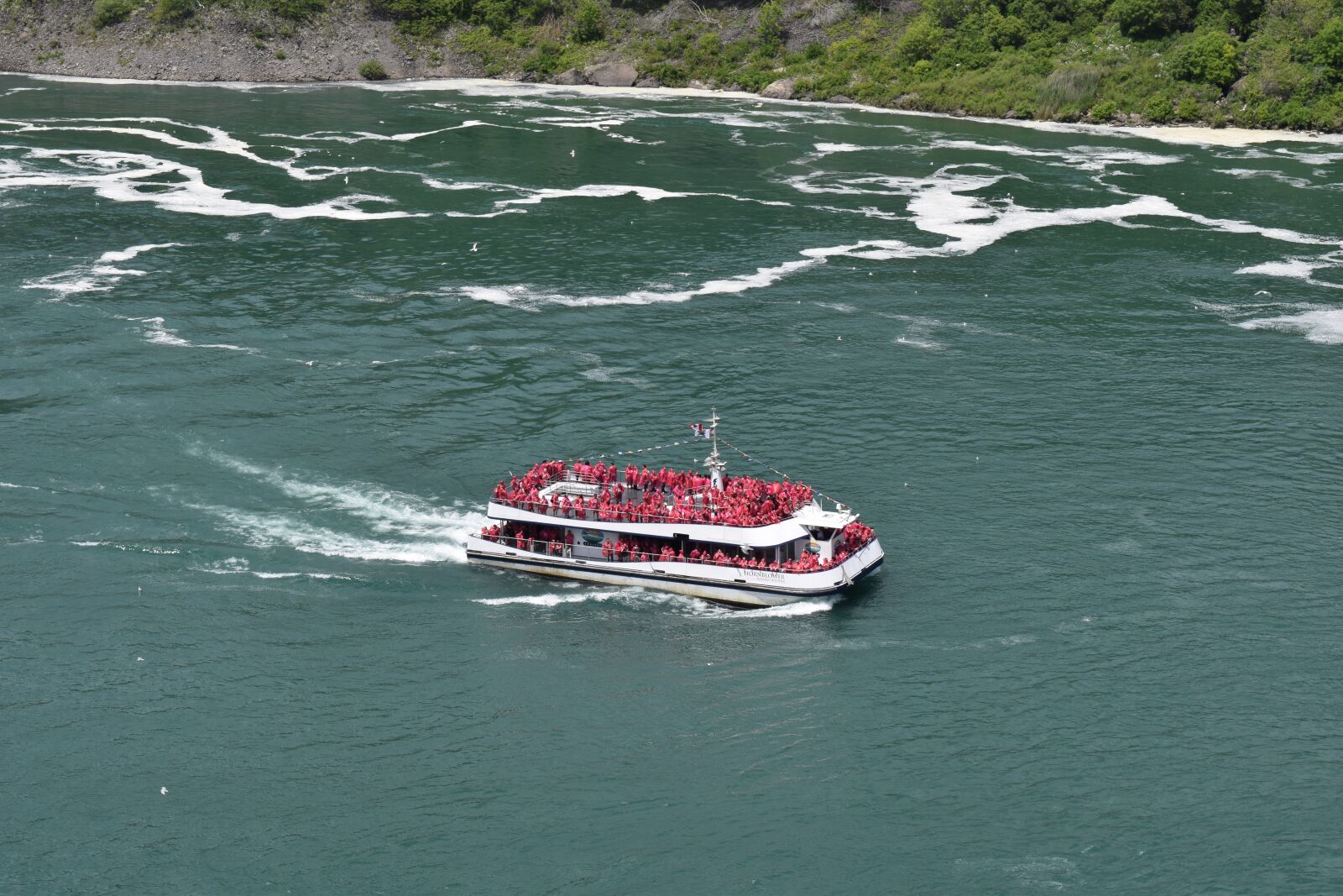 Nikon D3300 sample photo. Canadian boat, niagara falls photography