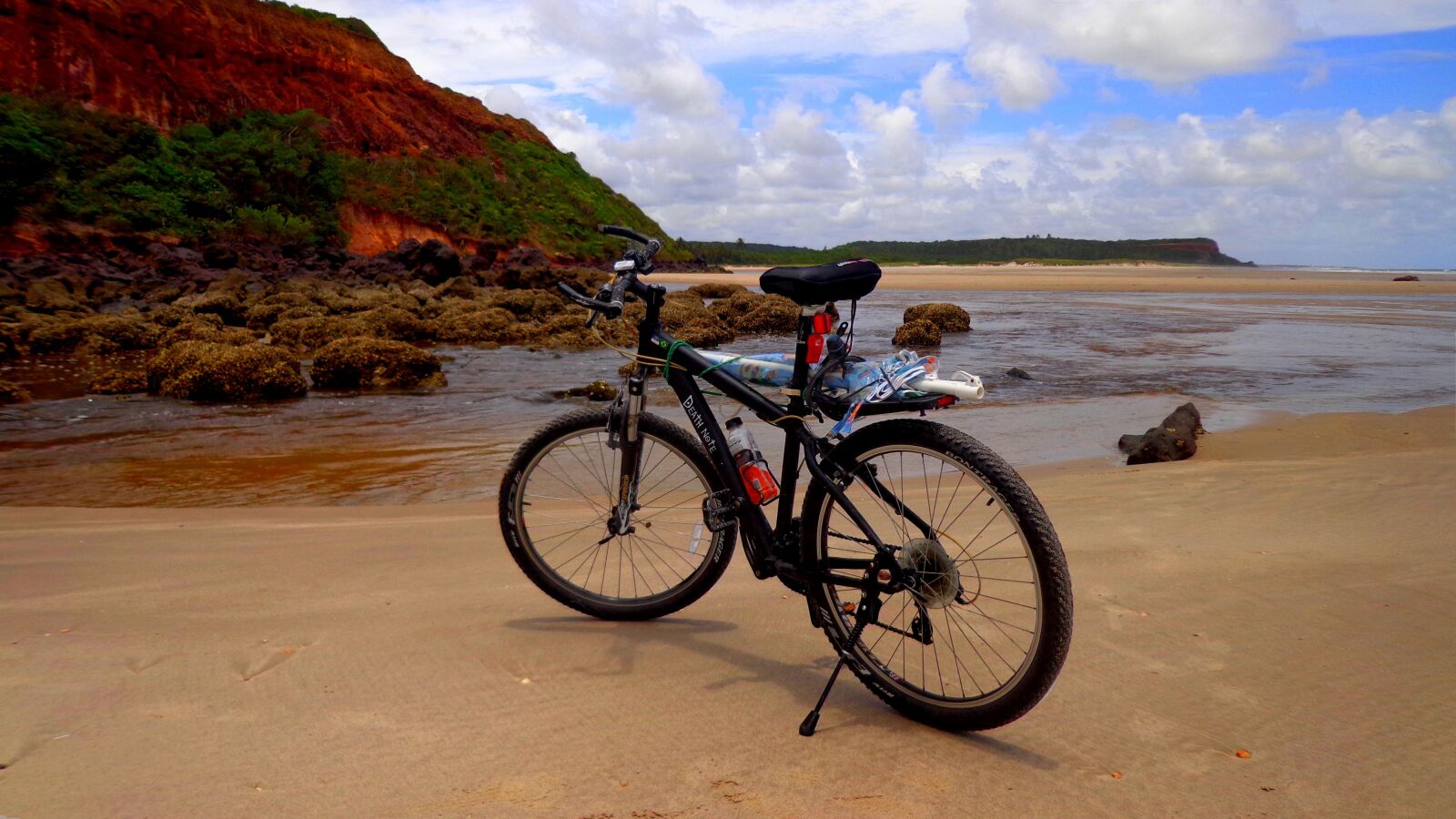 Sony DSC-W630 sample photo. Bike, beach, cycle tourism photography