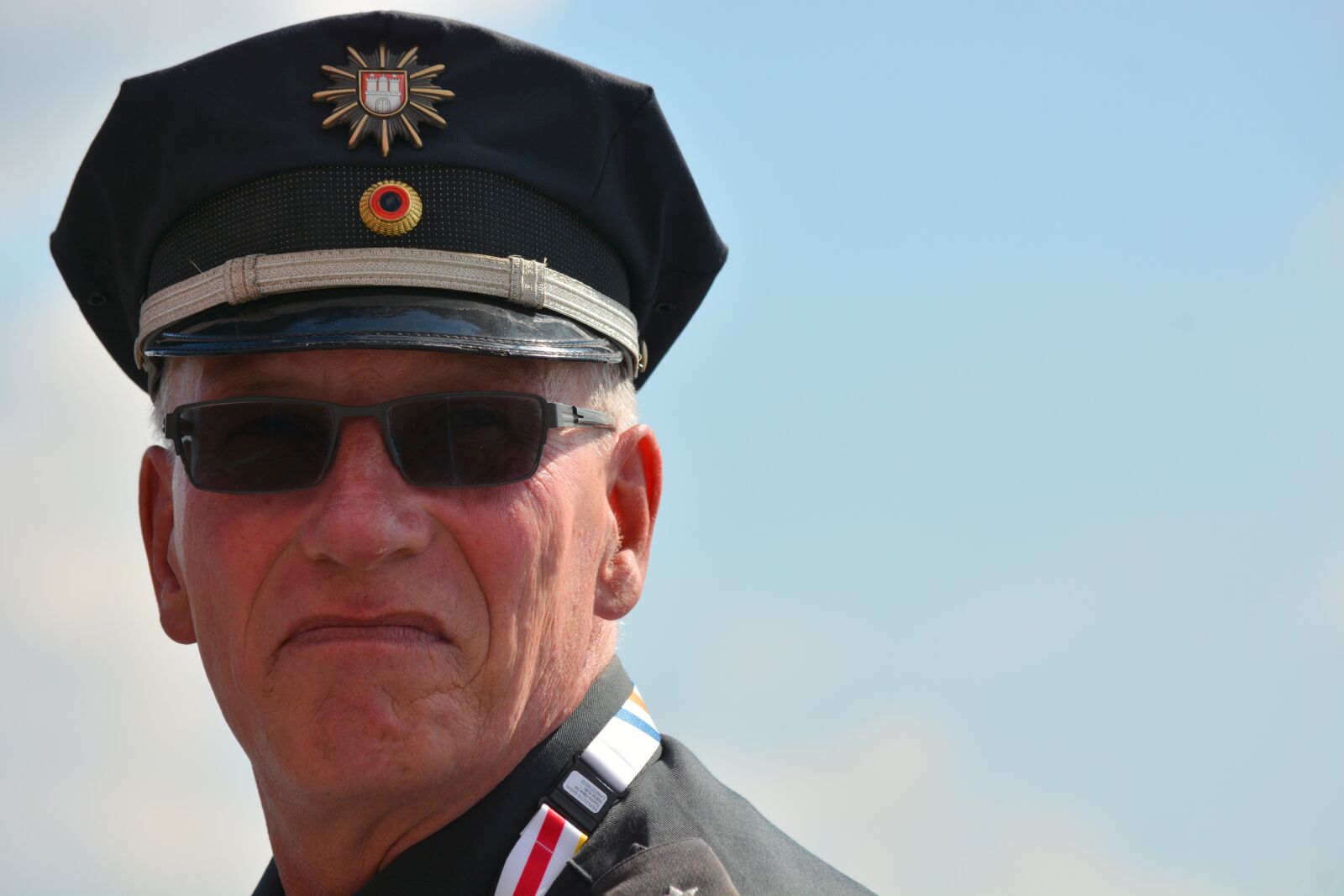Nikon D7100 sample photo. Man, human, cop photography