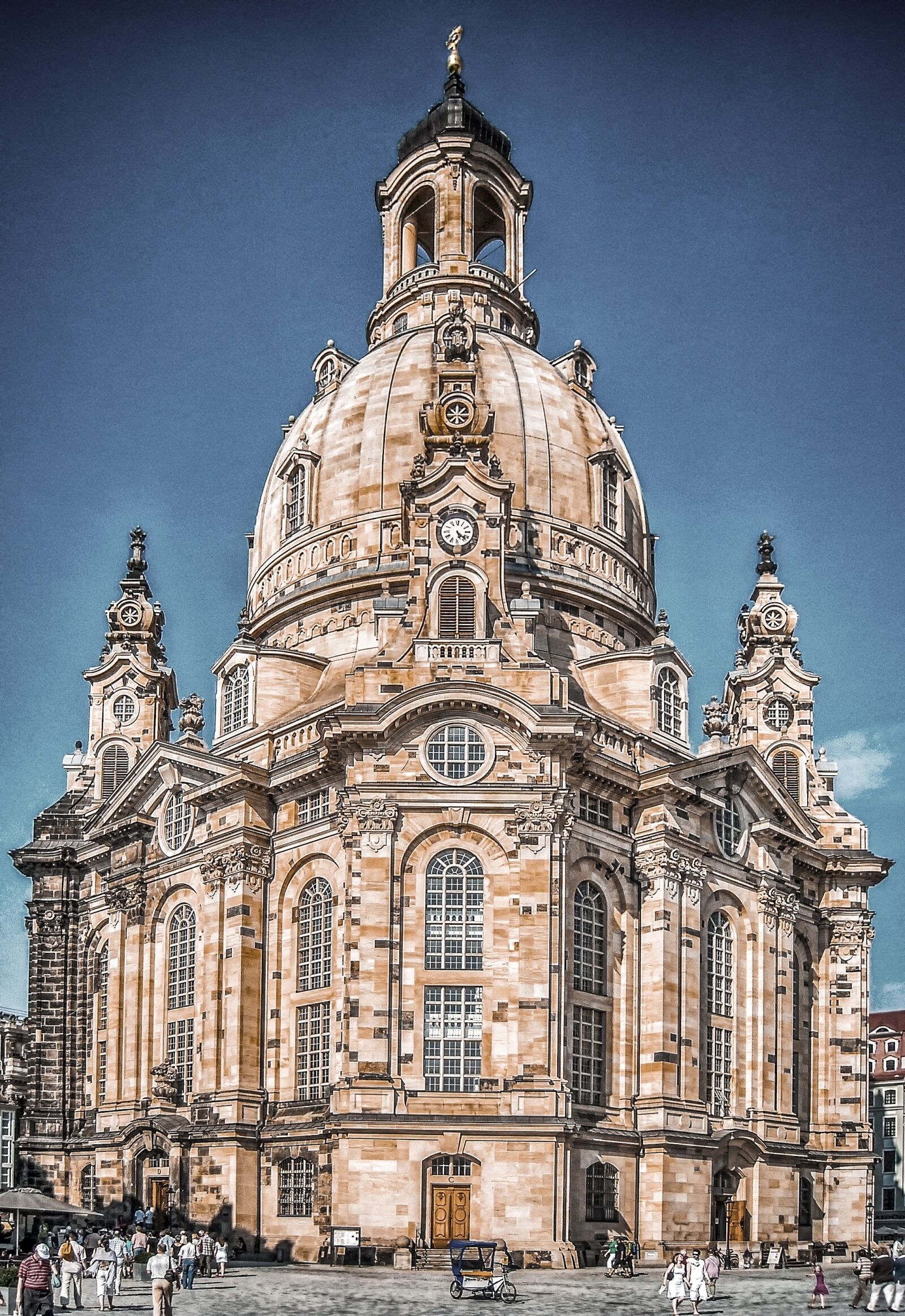 Nikon Coolpix L16 sample photo. Dresden, frauenkirche, architecture photography