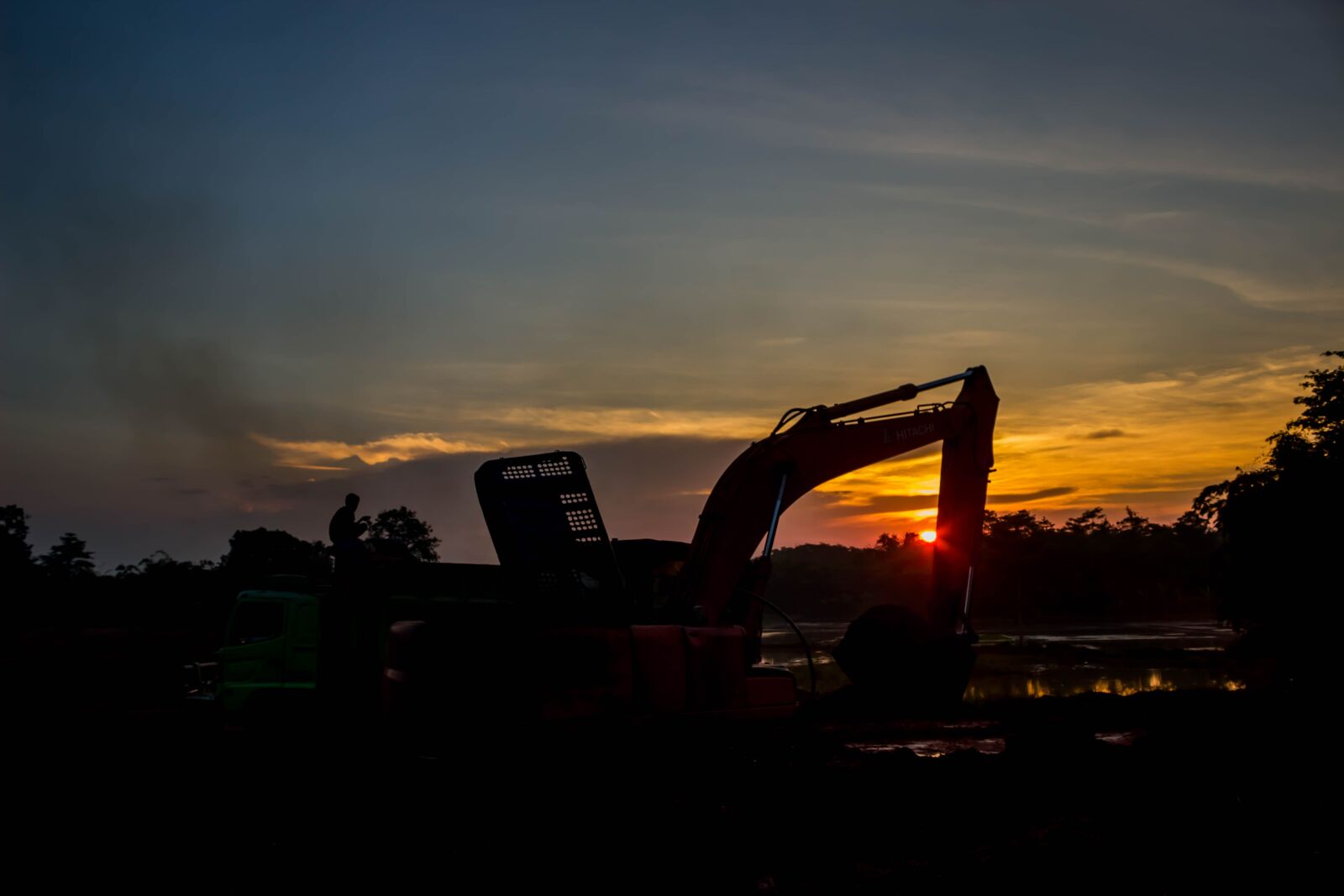 Canon EOS 100D (EOS Rebel SL1 / EOS Kiss X7) sample photo. Excavator, project photography