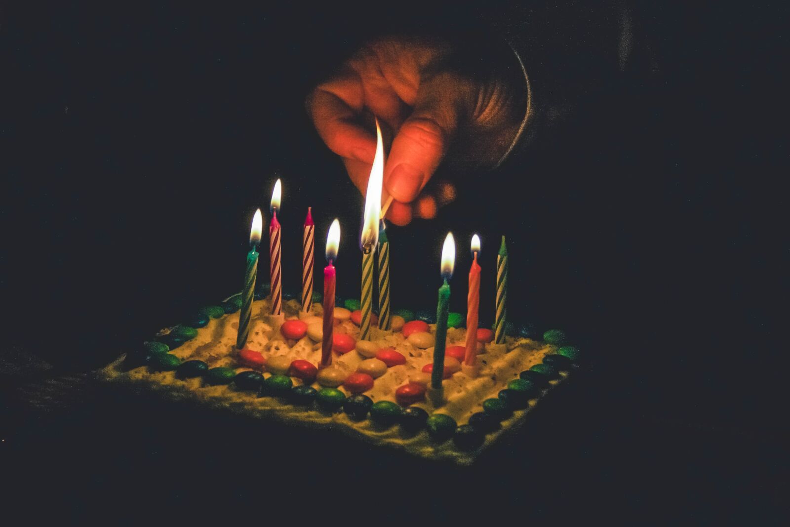 Canon EF-S 18-55mm F3.5-5.6 II sample photo. Birthday cake and candles photography