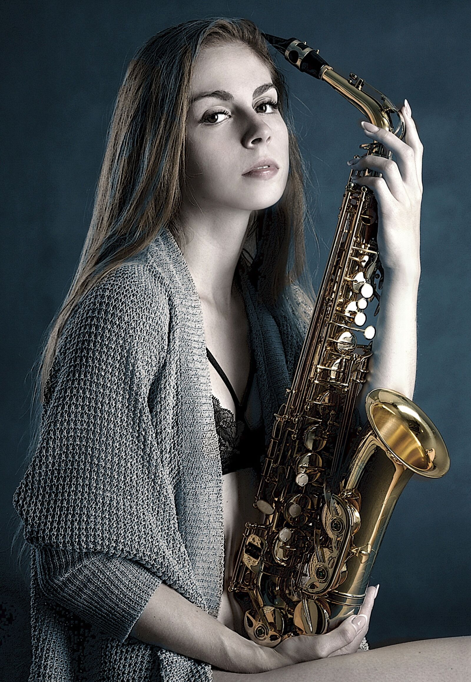 Nikon D80 sample photo. Saxophone, girl, portrait photography