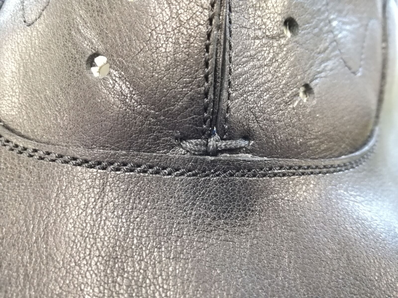 HUAWEI P9 LITE sample photo. Shoes, leather shoes photography