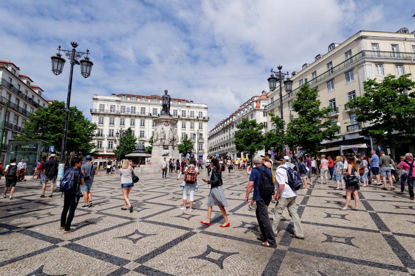 Nikon D300S sample photo. Lisbon, portugal, space photography