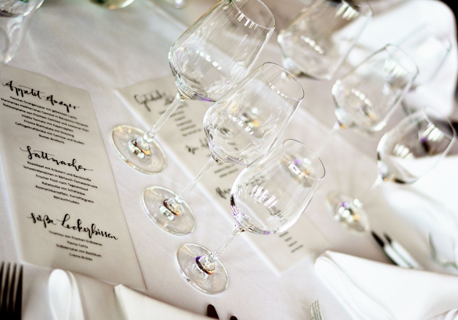 Nikon D5200 sample photo. Cover, celebration, glasses photography