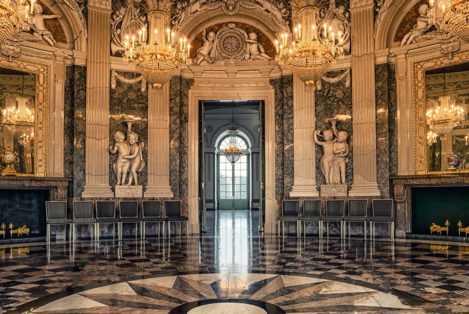 Nikon D3300 sample photo. Hall, castle, ballroom photography
