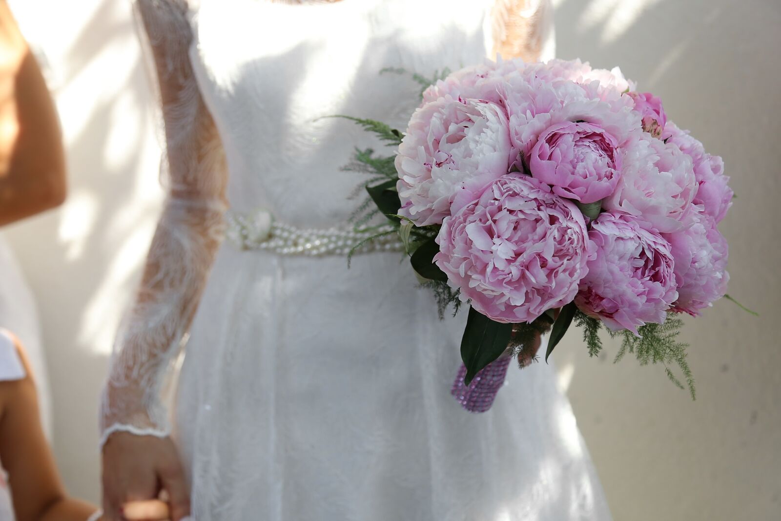 Canon EF 24-105mm F4L IS USM sample photo. Wedding dress, wedding, wedding photography
