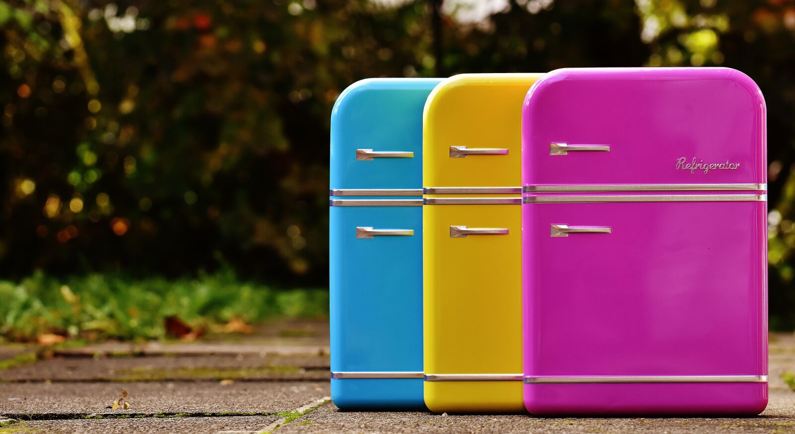 Nikon D7200 sample photo. Refrigerators, cans, candy jars photography