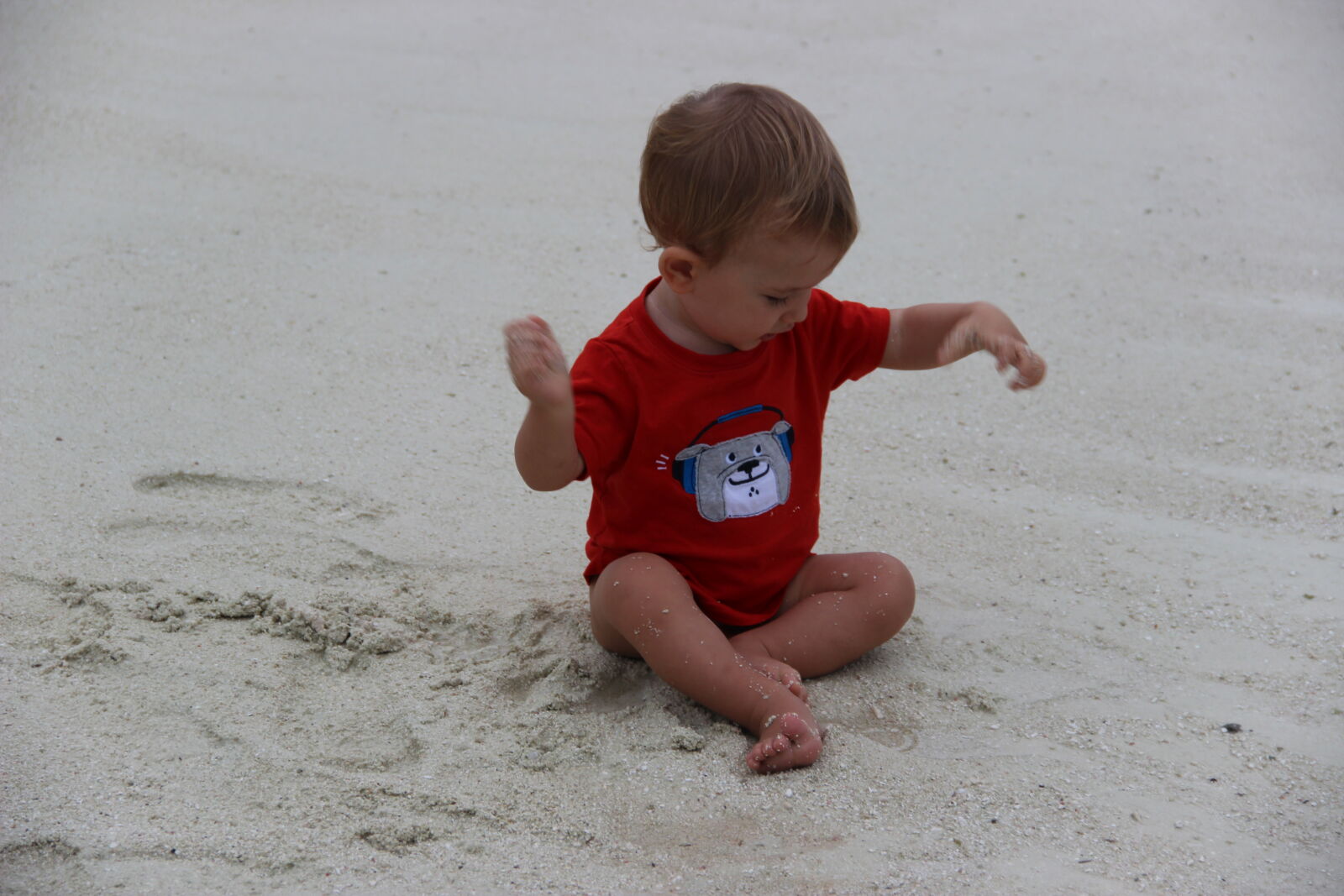 Canon EOS 600D (Rebel EOS T3i / EOS Kiss X5) sample photo. Baby, beach, boy photography