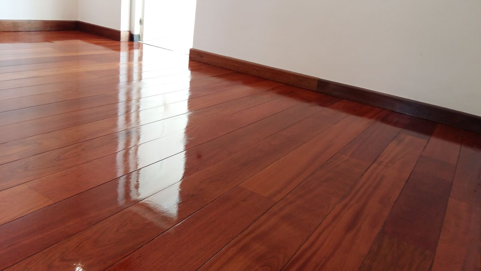 Samsung Galaxy A5 sample photo. Wood, flooring, parquet photography
