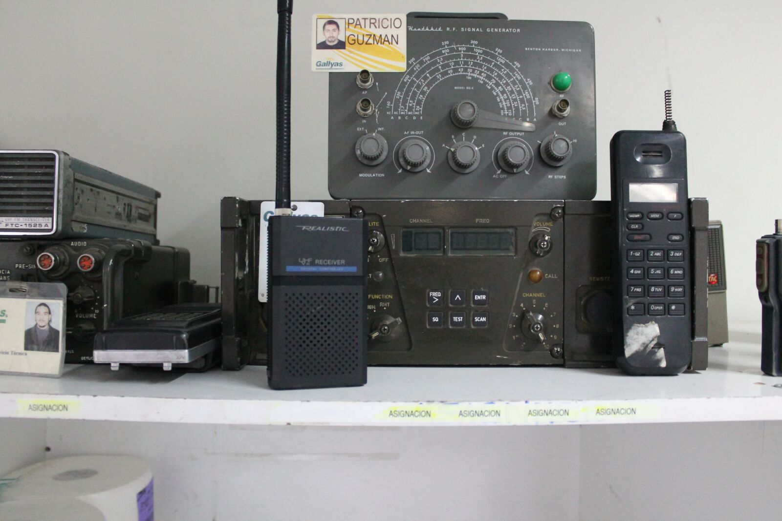 Canon EOS 1100D (EOS Rebel T3 / EOS Kiss X50) sample photo. Technology, old, radio photography