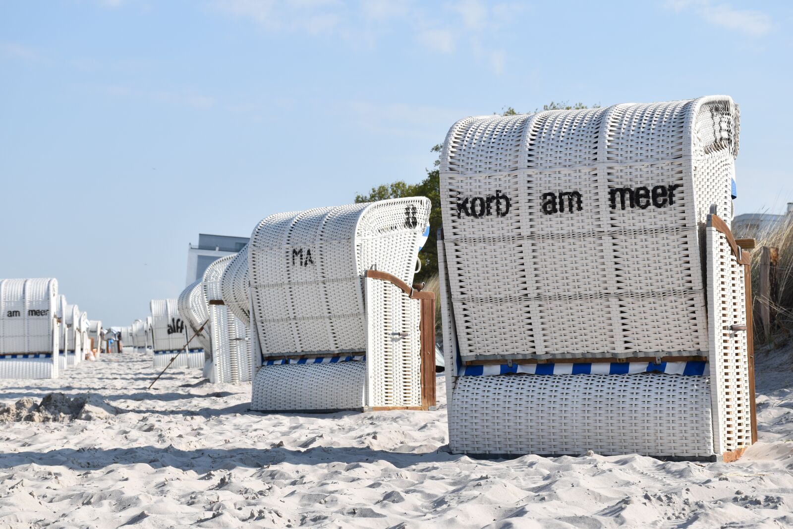Nikon D5500 sample photo. Beach chair, beach, clubs photography