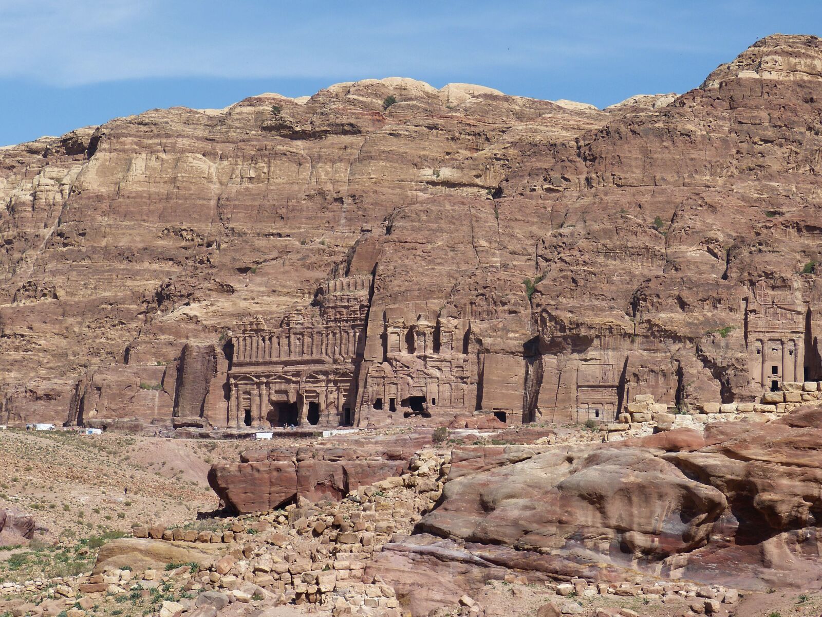 Panasonic Lumix DMC-FZ150 sample photo. Jordan, petra, desert photography