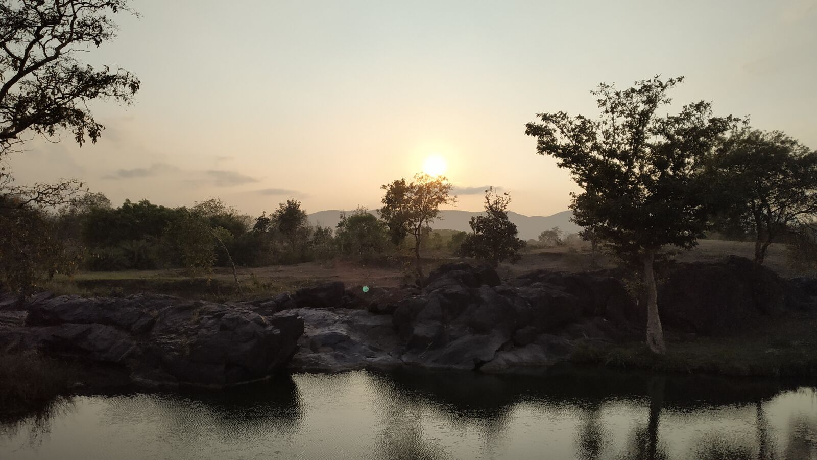 Xiaomi Redmi Note 5 Pro sample photo. India village sunset, beautiful photography