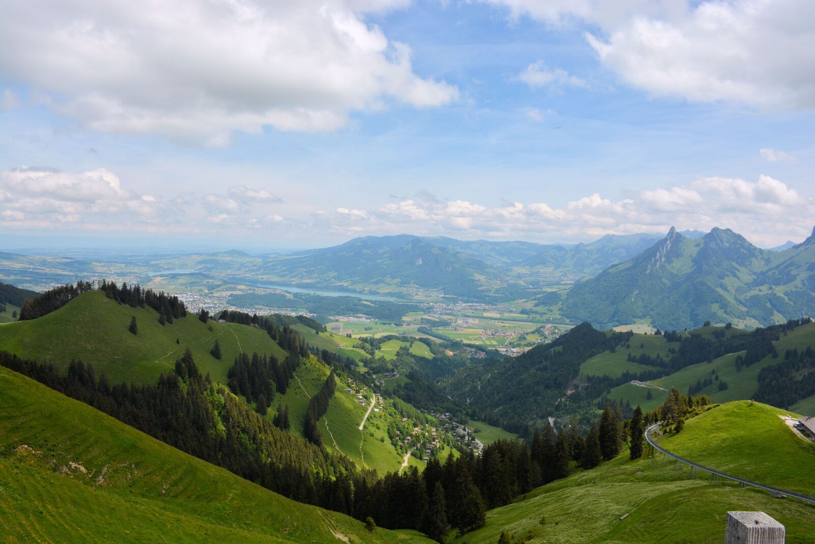 Nikon D7100 sample photo. Mount molson, hills, mountains photography