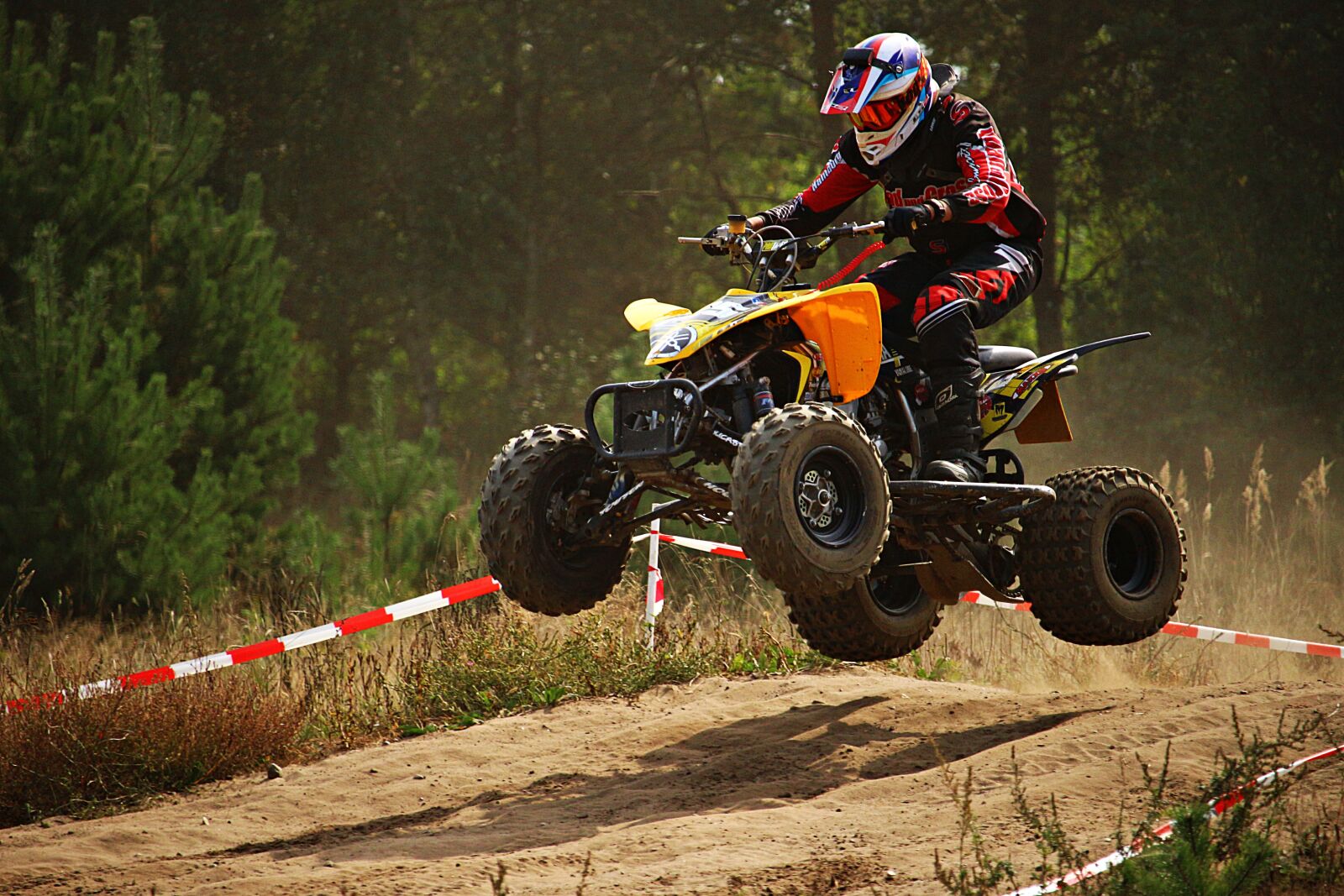 Canon EOS 100D (EOS Rebel SL1 / EOS Kiss X7) sample photo. Atv, quad, jump photography