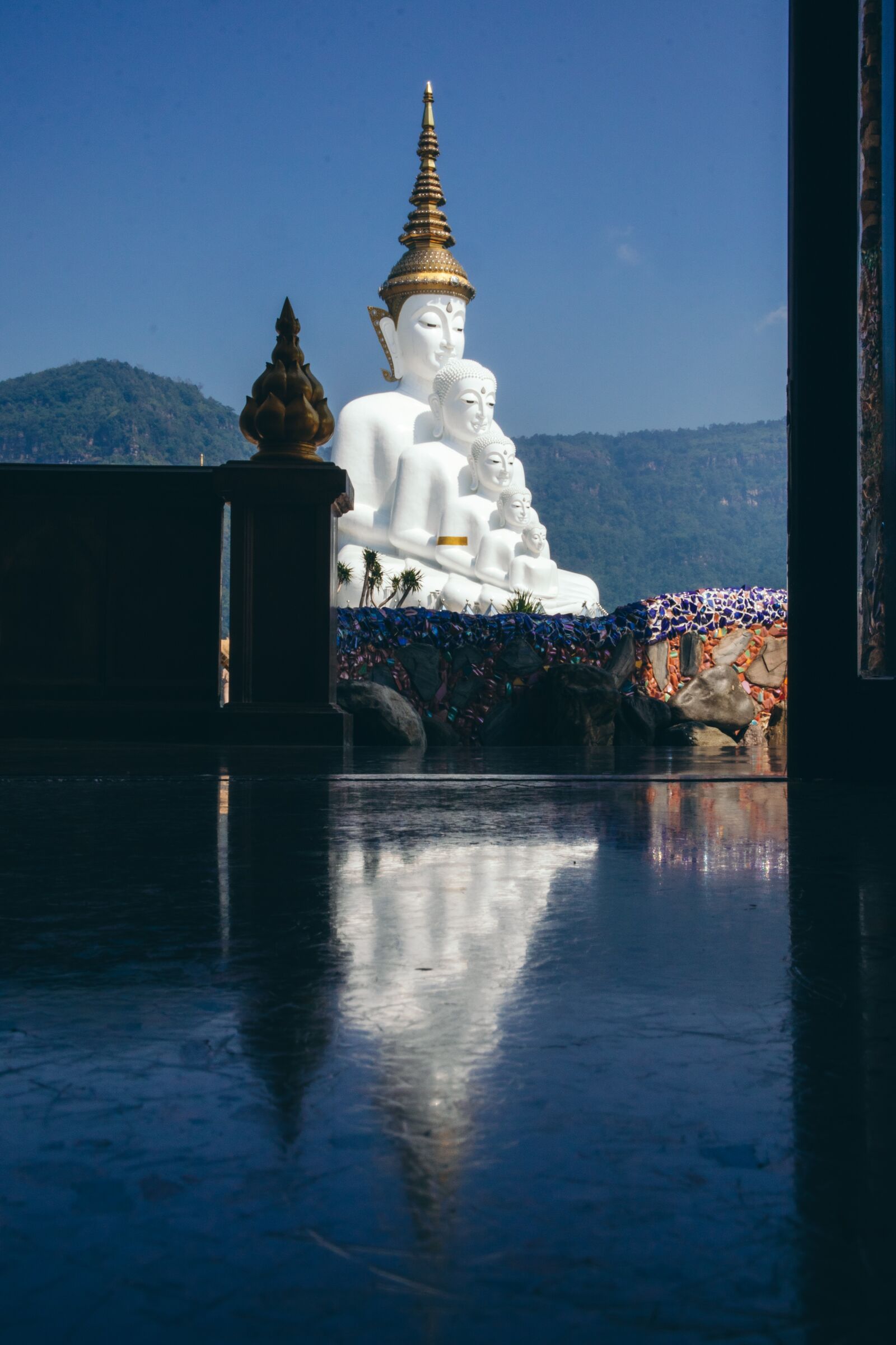 Canon EF-M 15-45mm F3.5-6.3 IS STM sample photo. Thailand, buddha, meditation photography