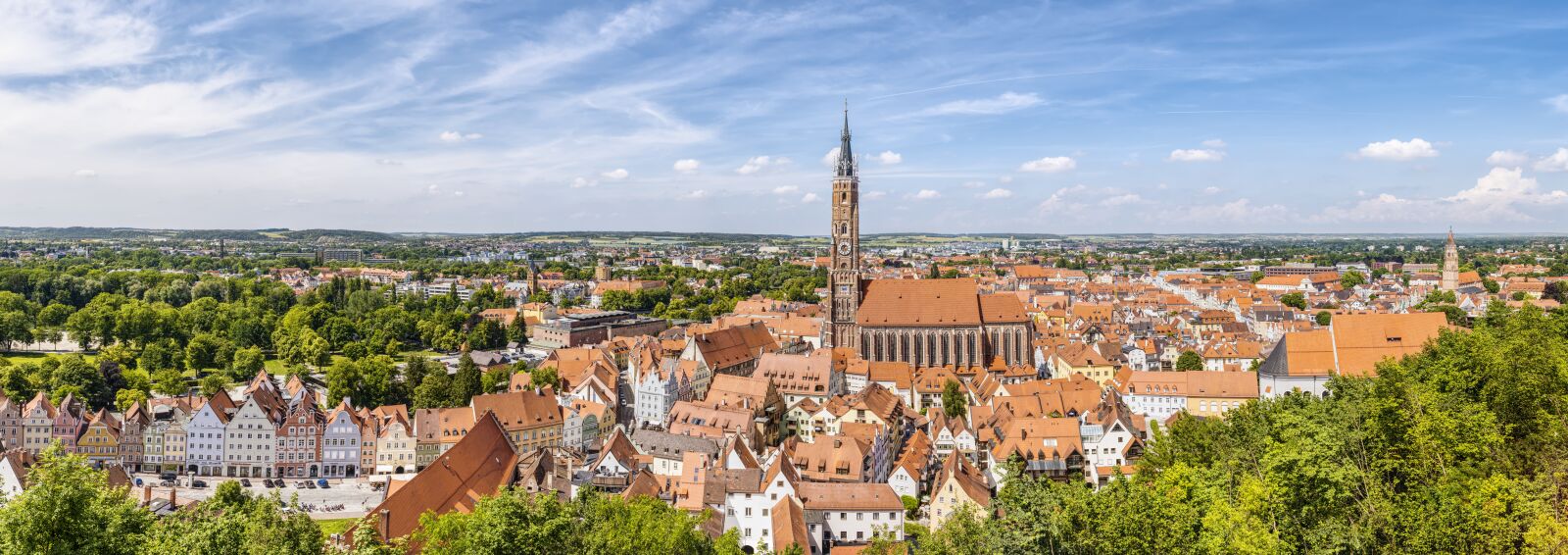 Sony a6300 + Sigma 30mm F2.8 EX DN sample photo. Landshut, panorama, city photography