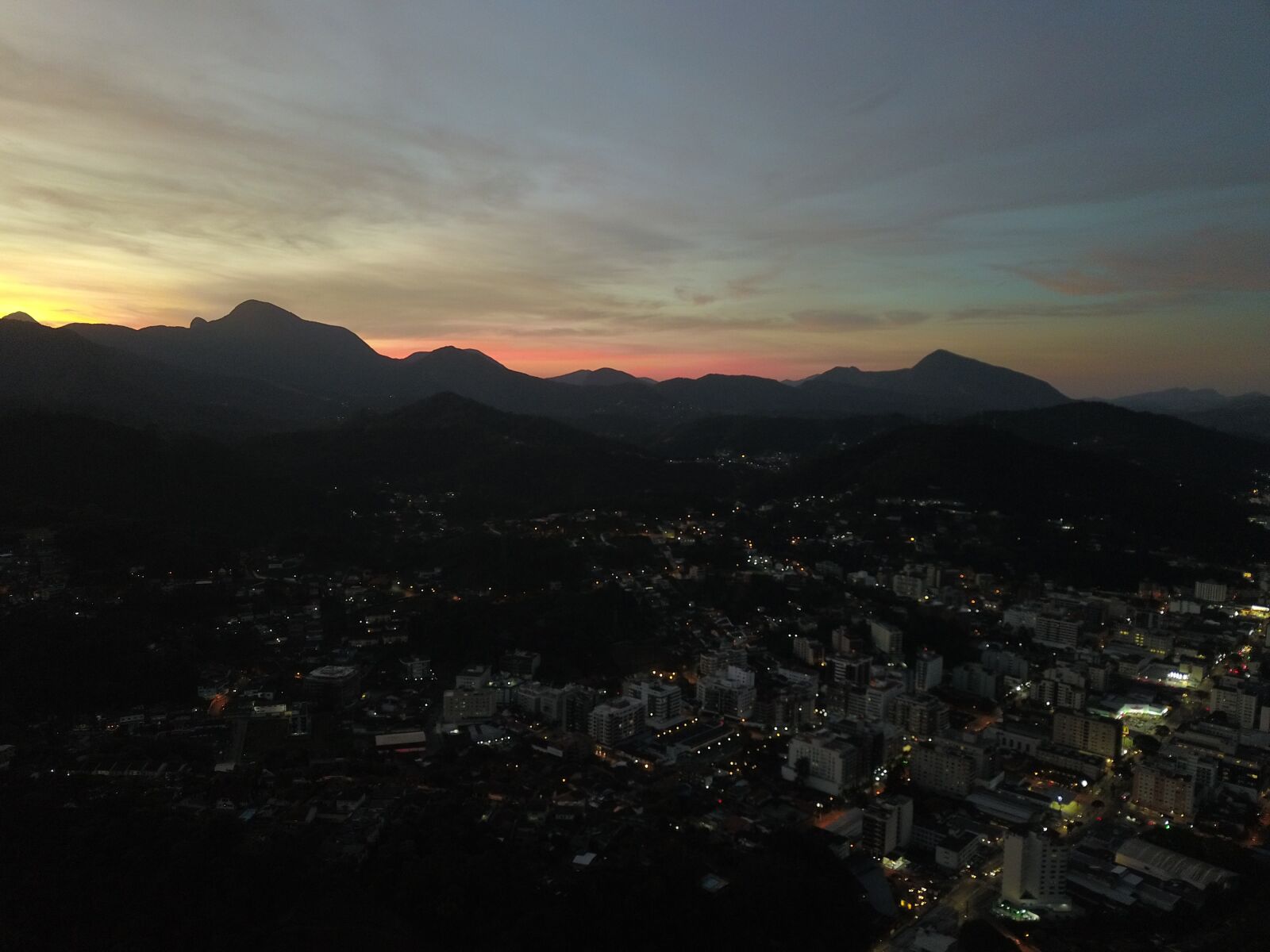 DJI FC220 sample photo. Por do sol, paisagem photography