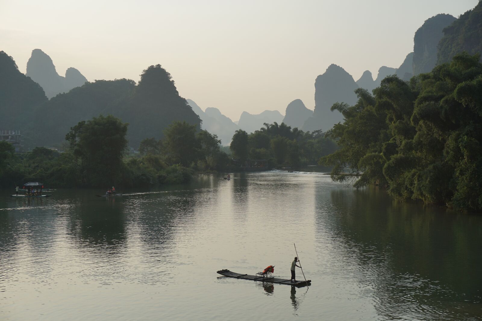 Sony a5100 sample photo. Bamboo raft, yulong river photography