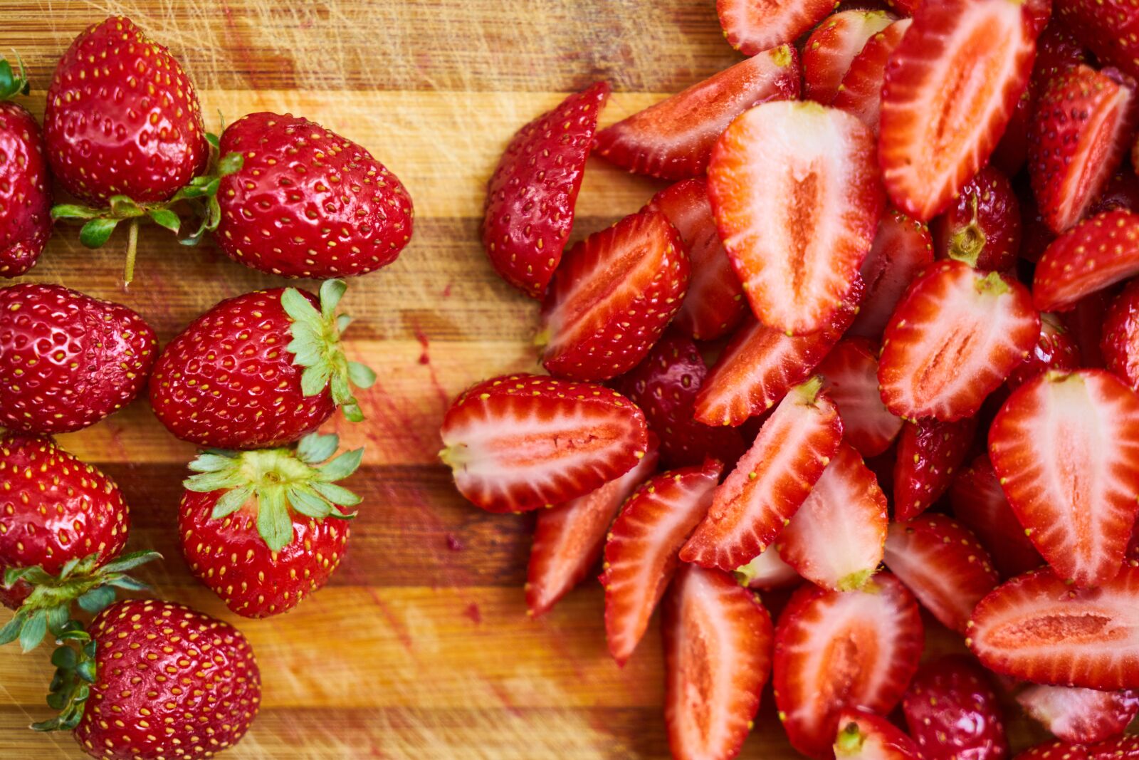 Sony a7R II sample photo. Strawberry, red, macro photography