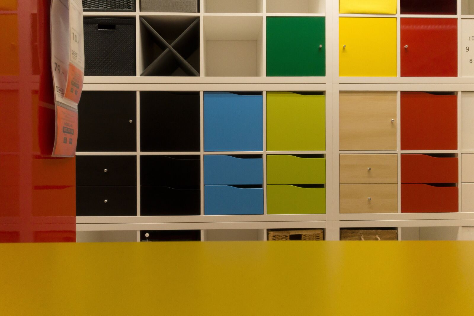 Sony Cyber-shot DSC-RX100 III sample photo. Purchasing, color patterns, furniture photography