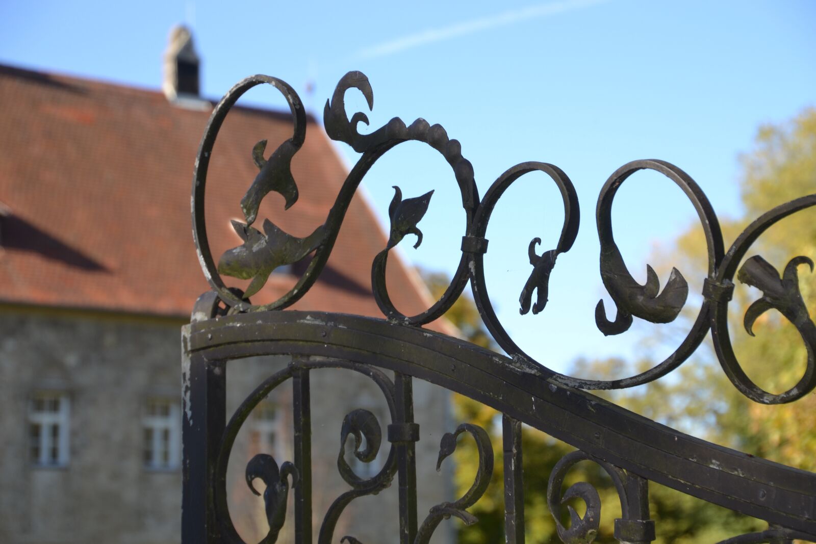 Nikon D3100 sample photo. Castle, architecture, sky photography