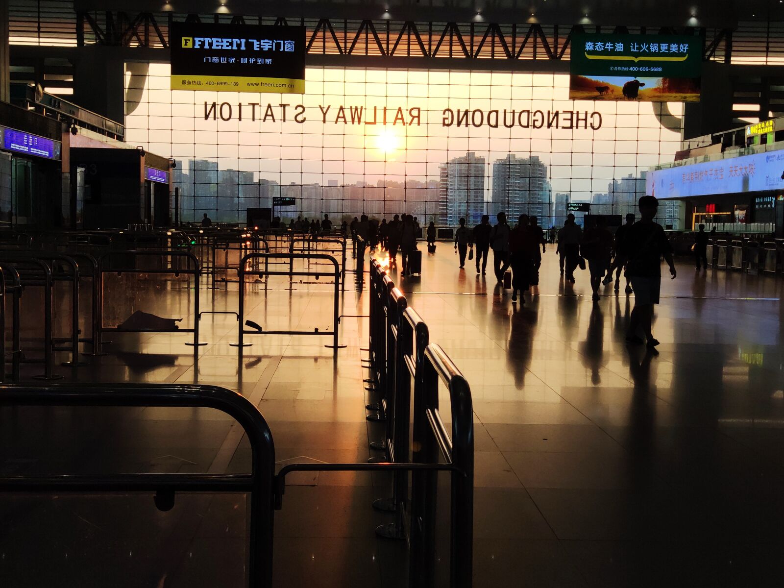 Xiaomi MI 8 sample photo. Station, twilight, sunset photography