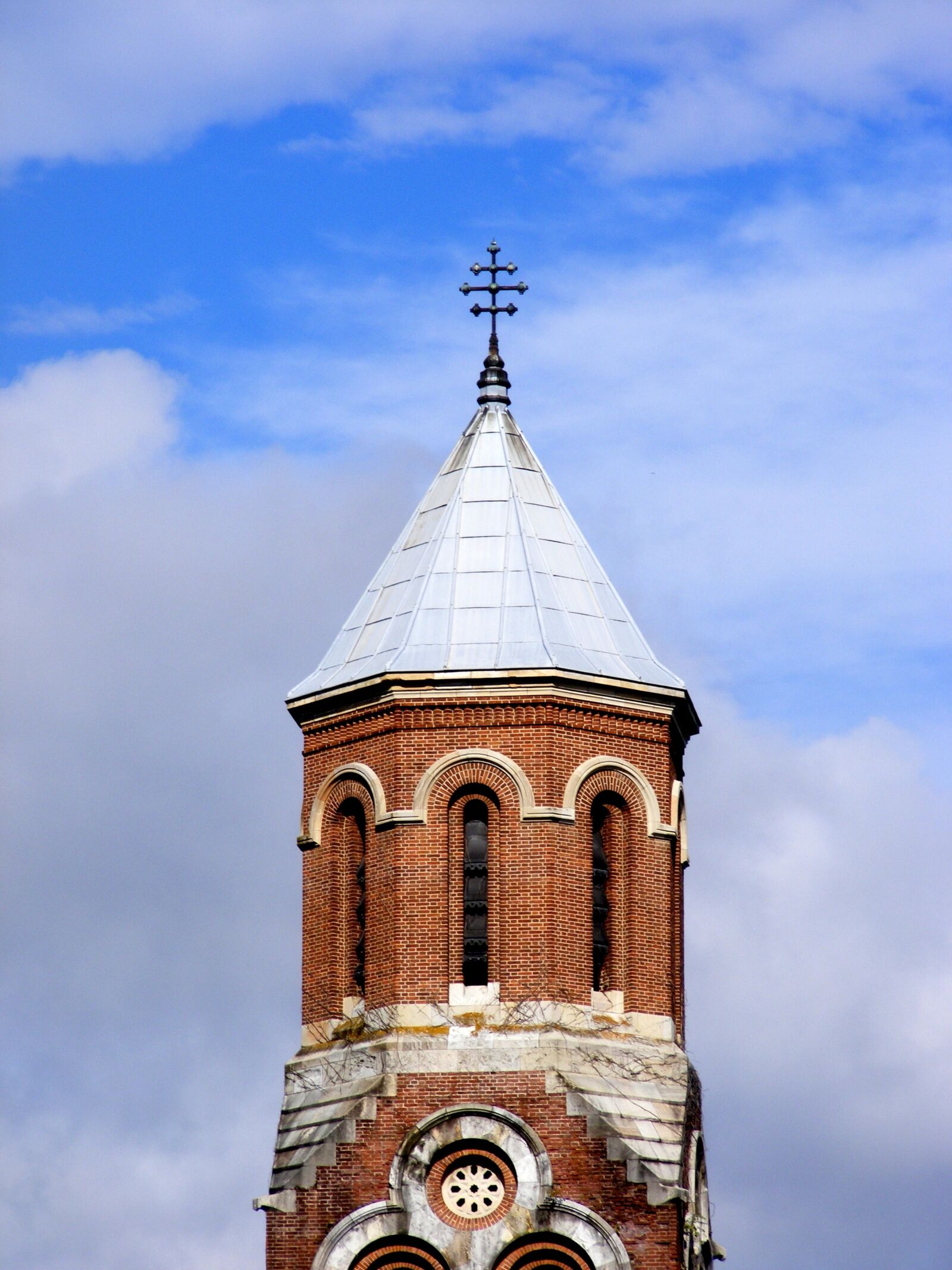 Fujifilm FinePix S5700 S700 sample photo. Monastery, curtea de arges photography