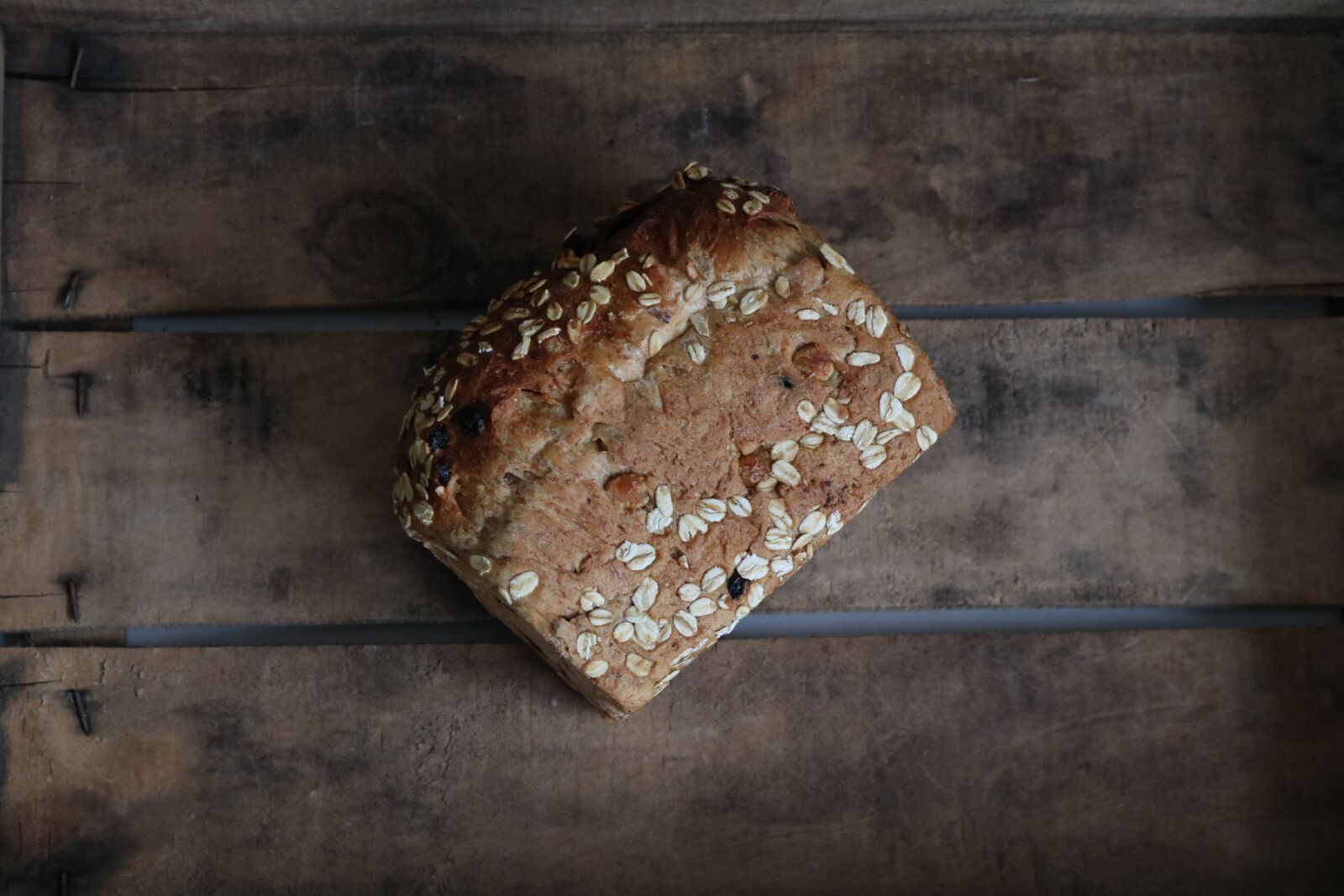 Canon EOS 750D (EOS Rebel T6i / EOS Kiss X8i) sample photo. Muesli, bread, nuts photography