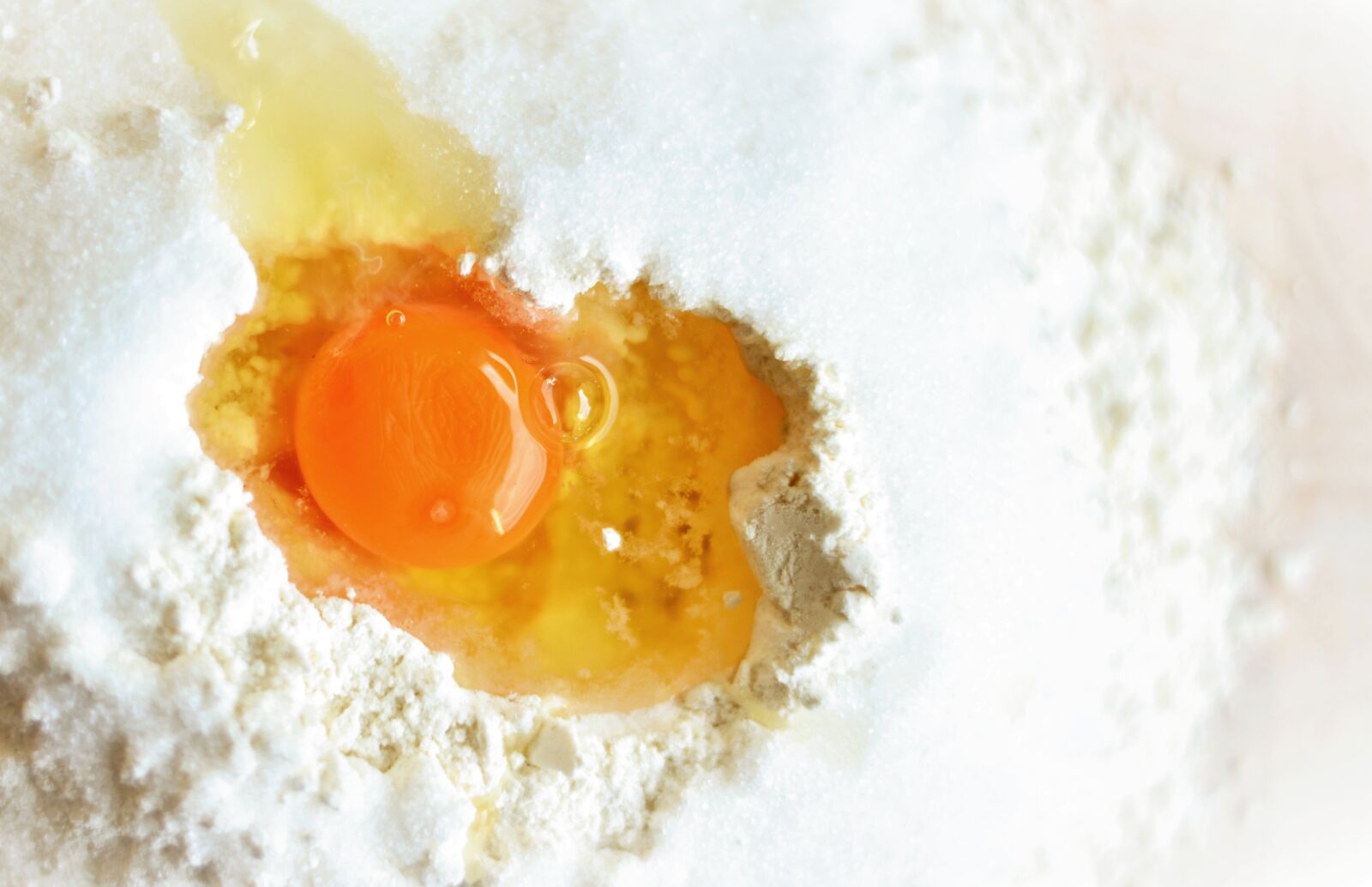 Nikon D610 sample photo. Egg, hen's egg, dough photography