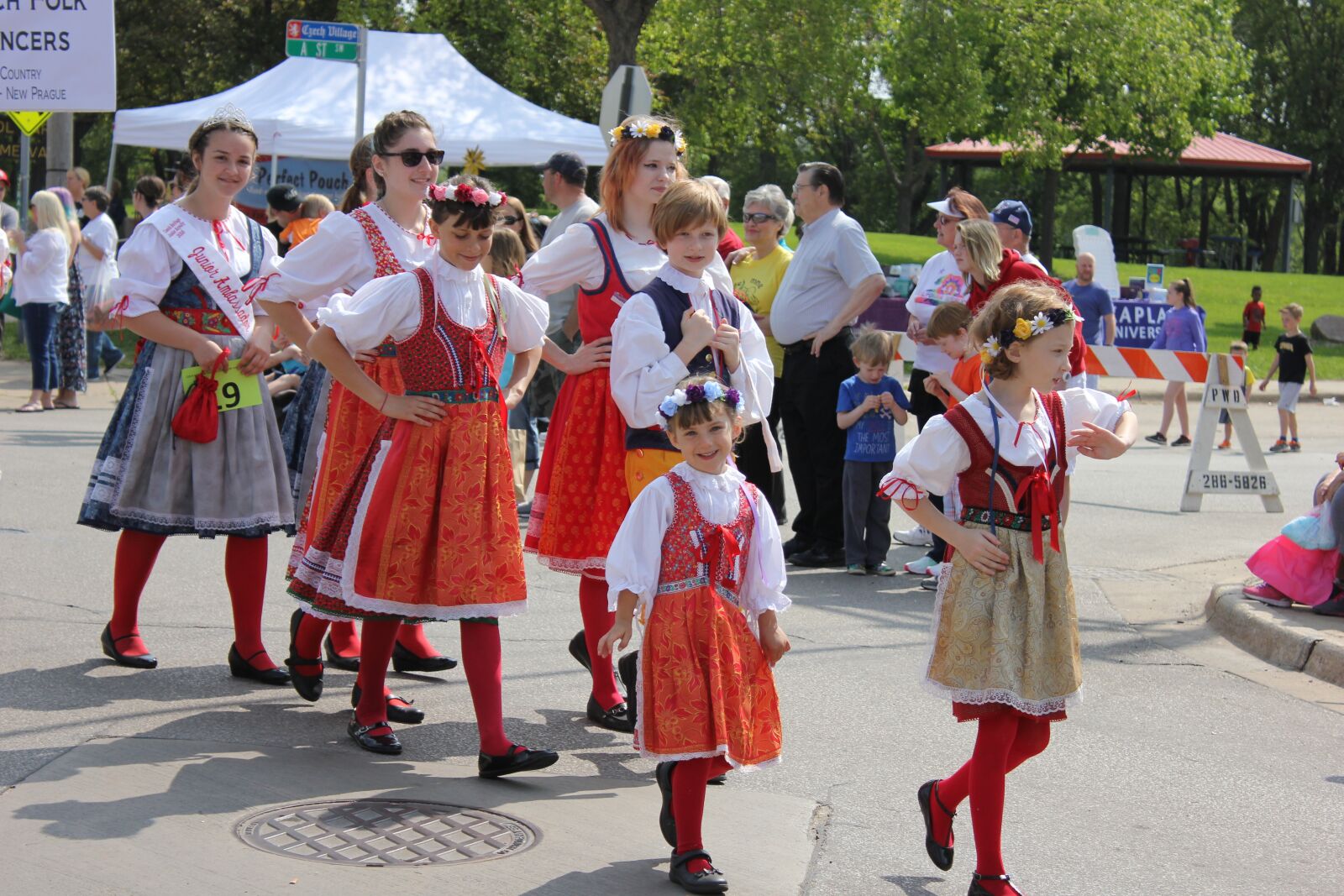 Canon EOS 550D (EOS Rebel T2i / EOS Kiss X4) sample photo. Parade, czech, slovak photography