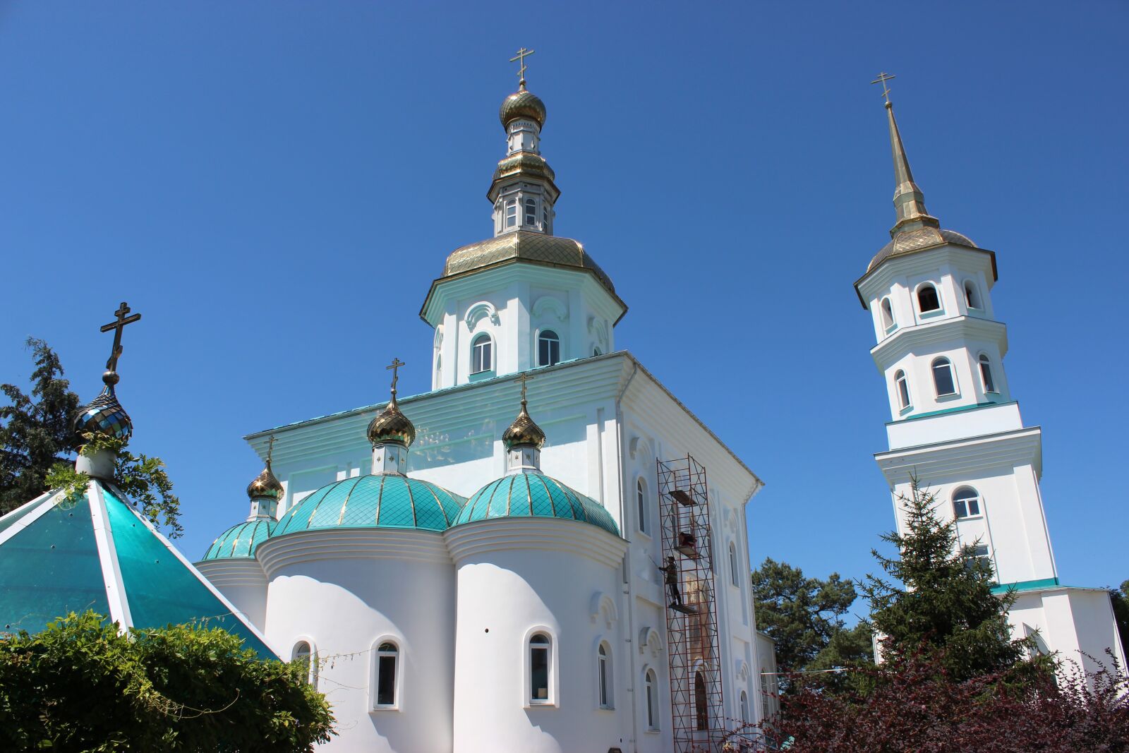 Canon EOS 600D (Rebel EOS T3i / EOS Kiss X5) sample photo. Apsheronsk, russia, monastery photography