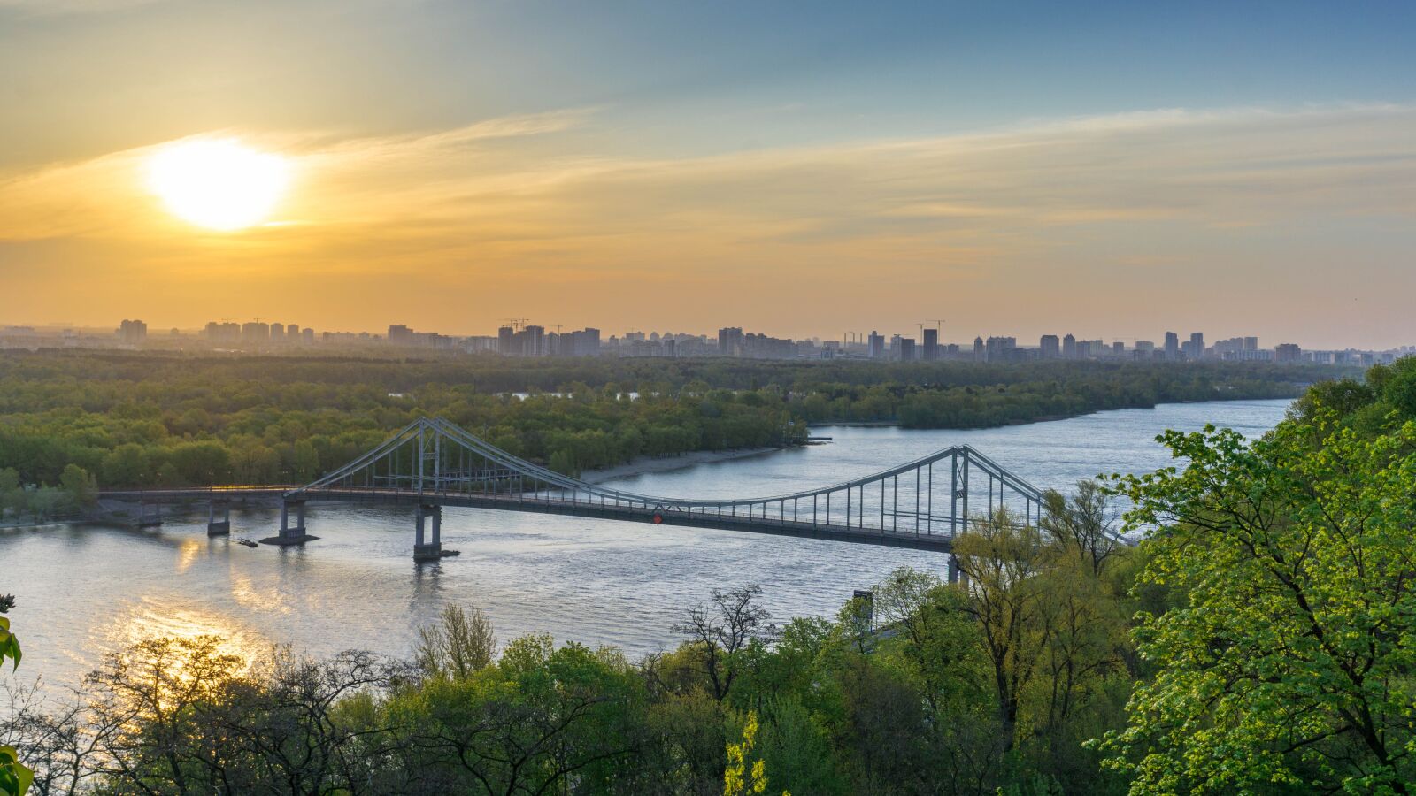 Sony a6000 sample photo. Kiev, ukraine, river photography