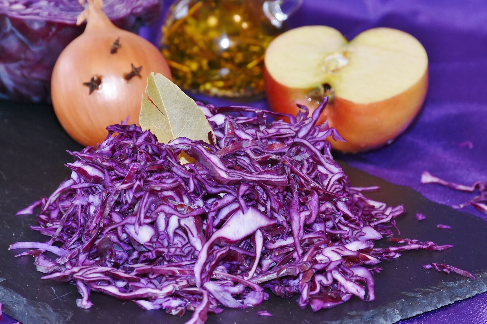 Nikon D7200 sample photo. Red cabbage, raw, eat photography