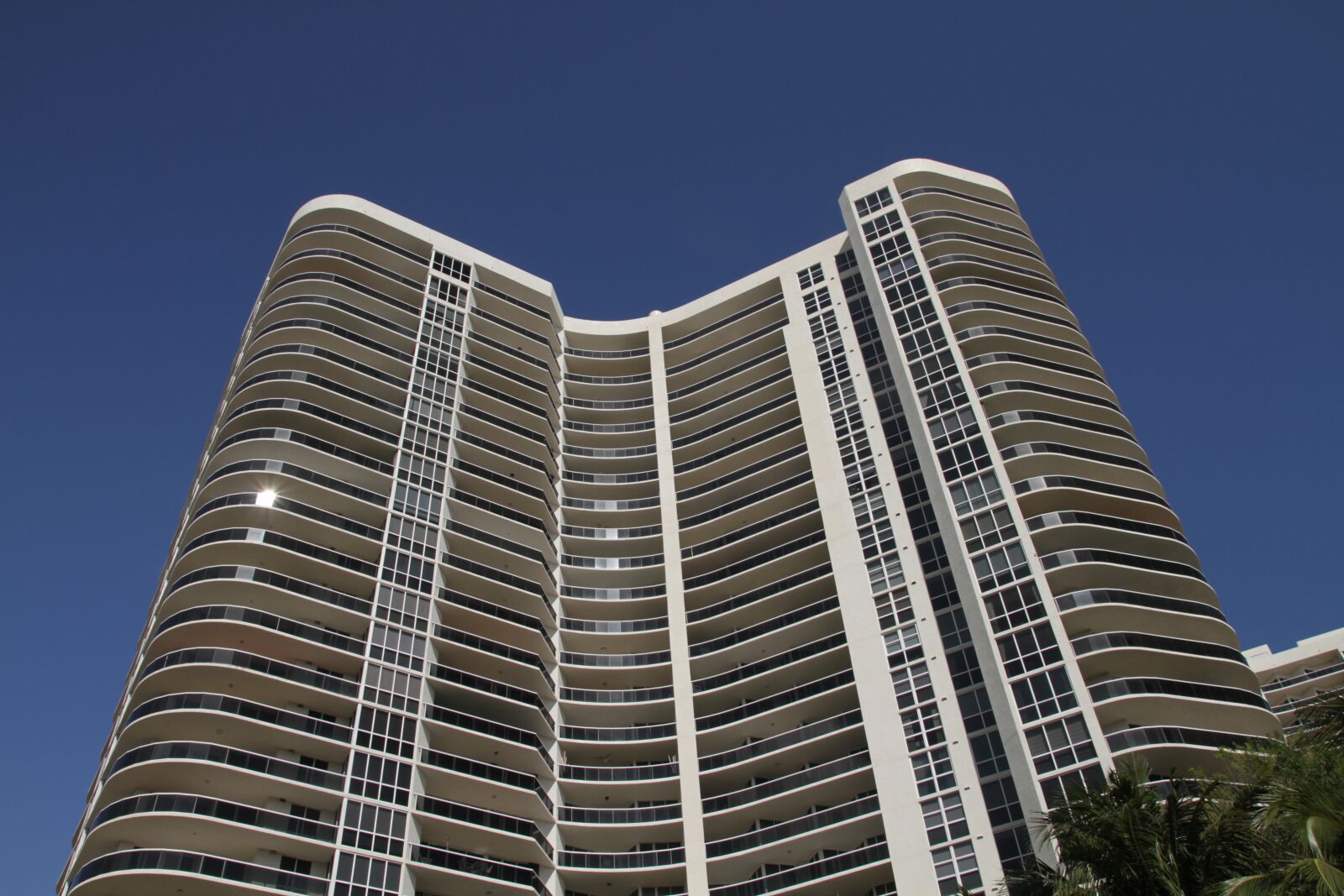 Canon EOS 7D sample photo. Building, architecture, city photography