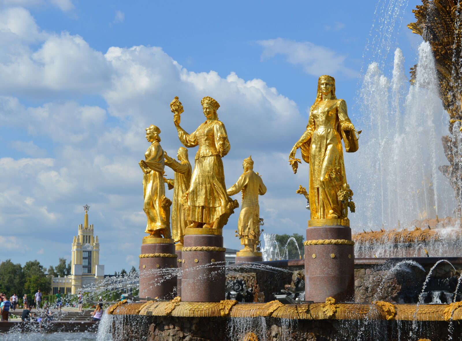 Nikon D3200 sample photo. Peoples' friendship fountain, enea photography