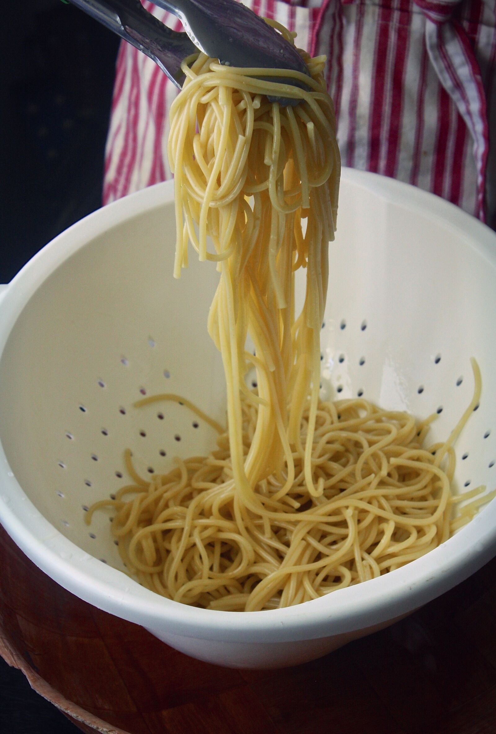 Canon EOS 1000D (EOS Digital Rebel XS / EOS Kiss F) sample photo. Pasta, spaghetti, food photography