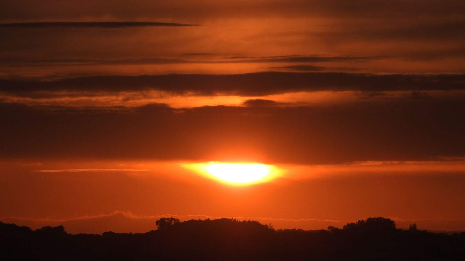 Nikon Coolpix P900 sample photo. West, the sun, sky photography