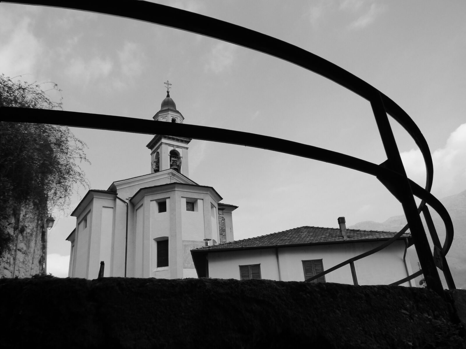 Panasonic DMC-FZ72 sample photo. Brienno, como, lombardy photography