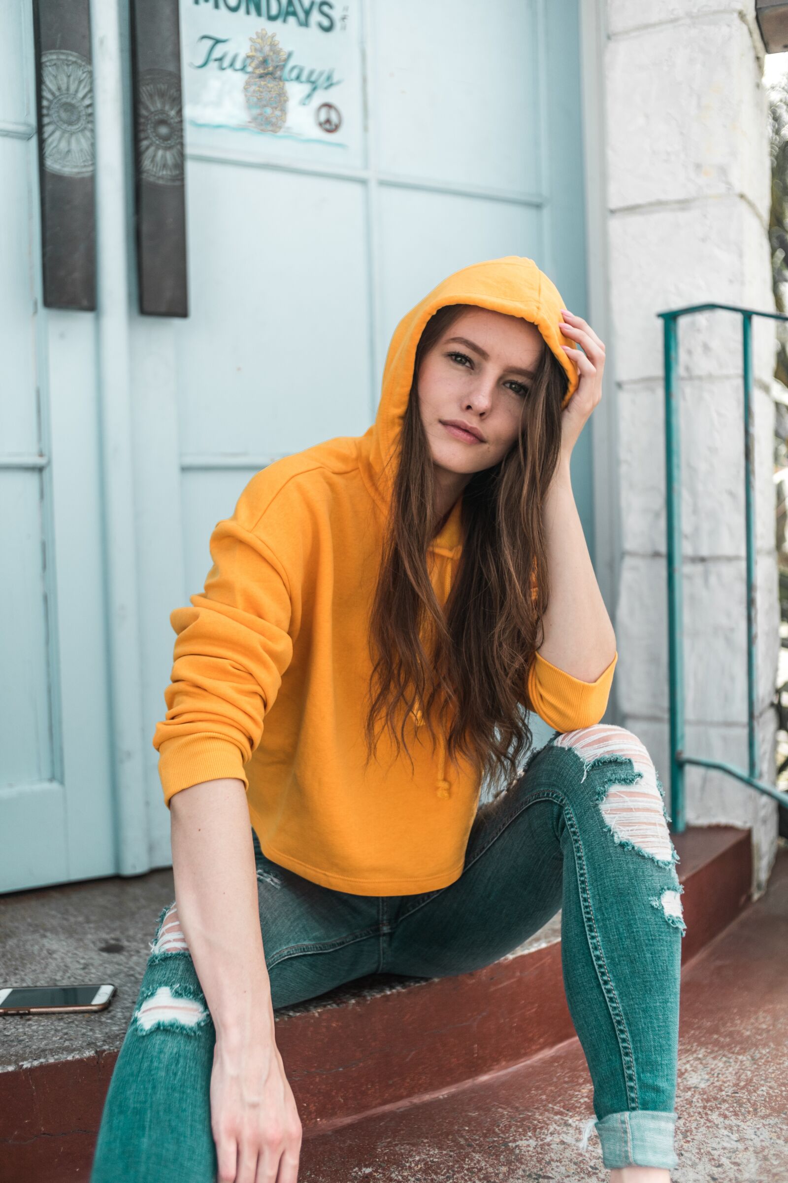 Sony a6500 sample photo. Woman, porch, sitting photography