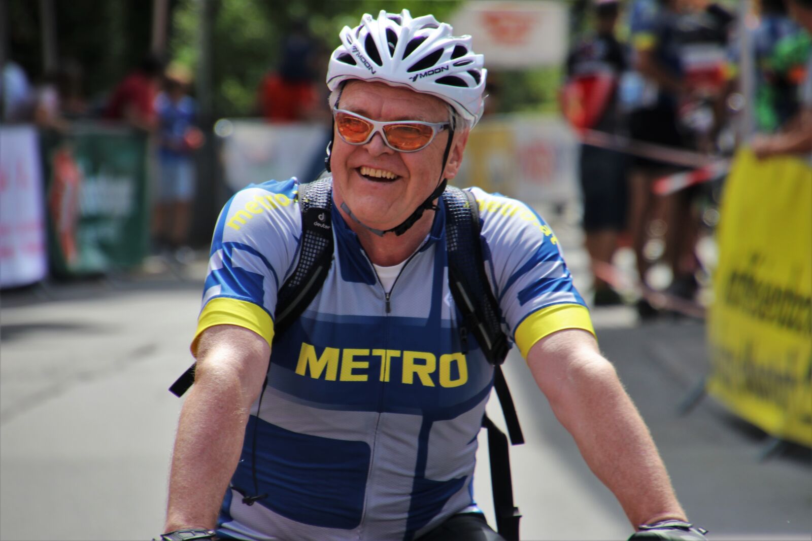 Canon EOS 80D sample photo. Professional road racing cyclist photography