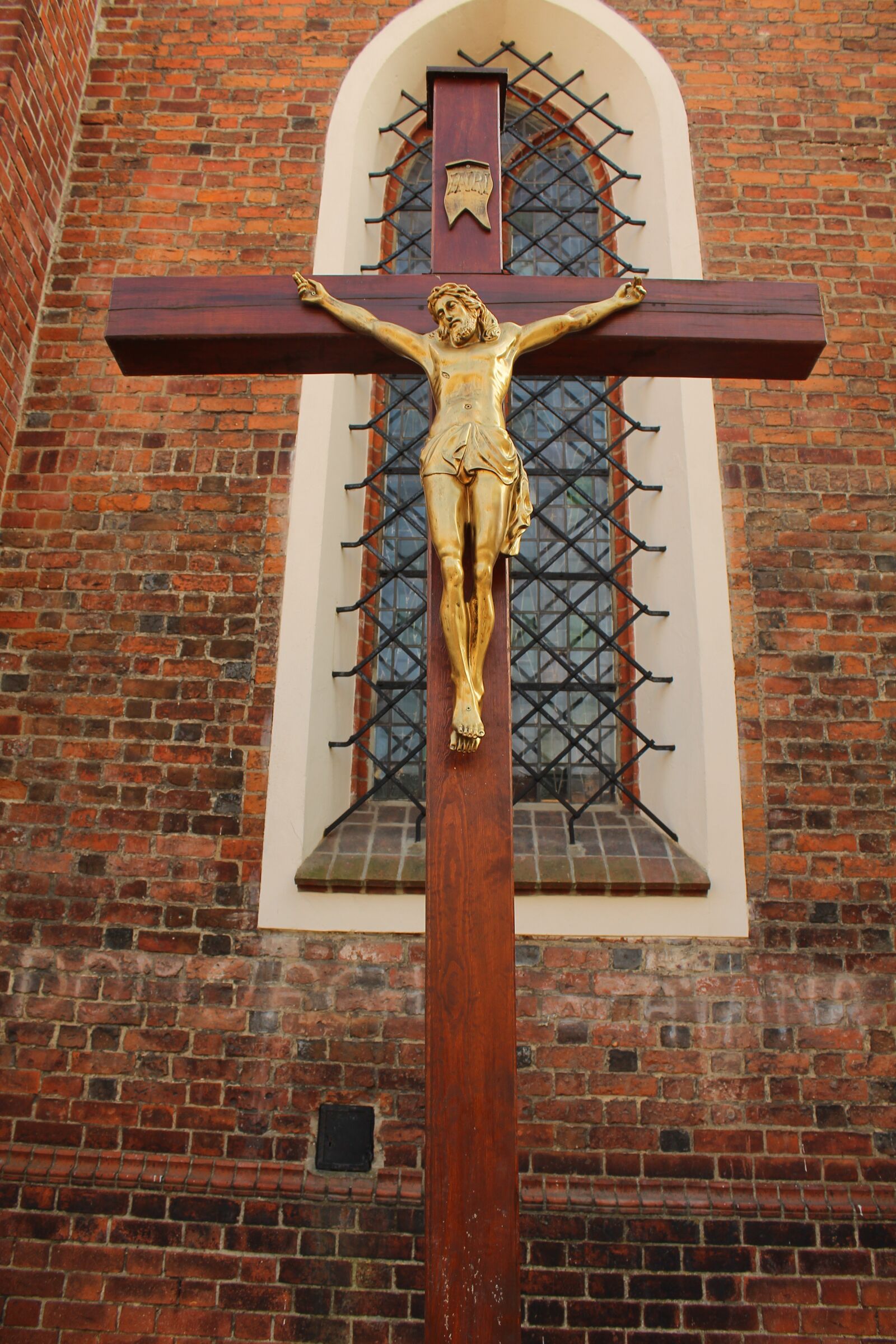 Canon EOS 4000D (EOS Rebel T100 / EOS 3000D) sample photo. Cross, catholicism, faith photography